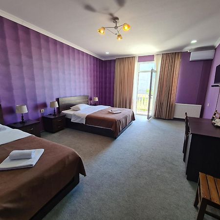 Georgian House Hotel Kutaiszi Kültér fotó