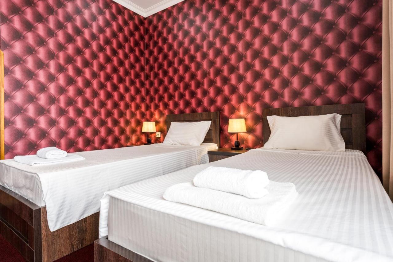 Georgian House Hotel Kutaiszi Kültér fotó