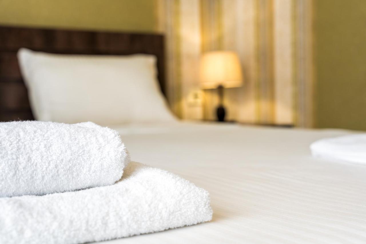Georgian House Hotel Kutaiszi Kültér fotó