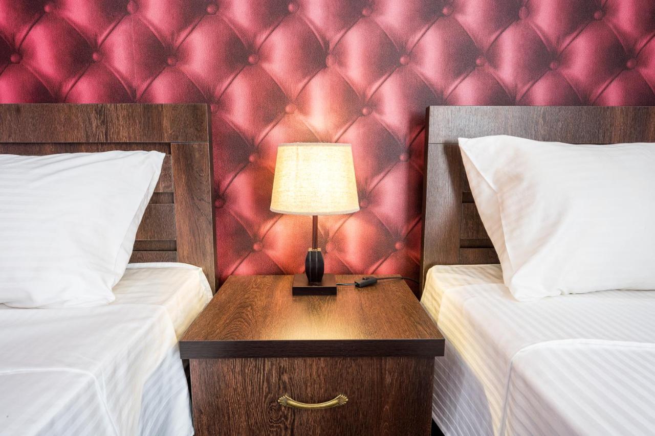 Georgian House Hotel Kutaiszi Kültér fotó