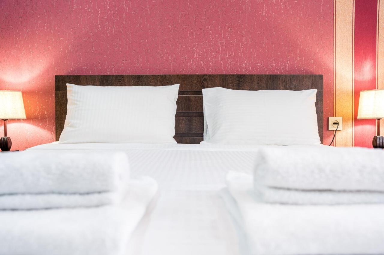 Georgian House Hotel Kutaiszi Kültér fotó