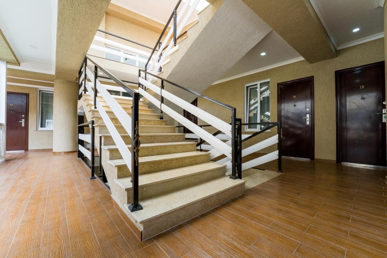 Georgian House Hotel Kutaiszi Kültér fotó