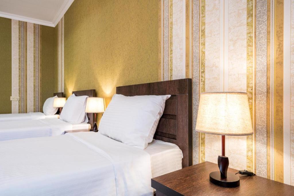 Georgian House Hotel Kutaiszi Kültér fotó